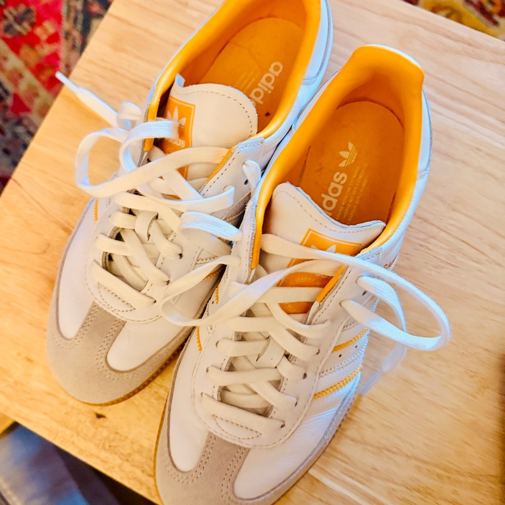 Adidas Samba Sneakers
